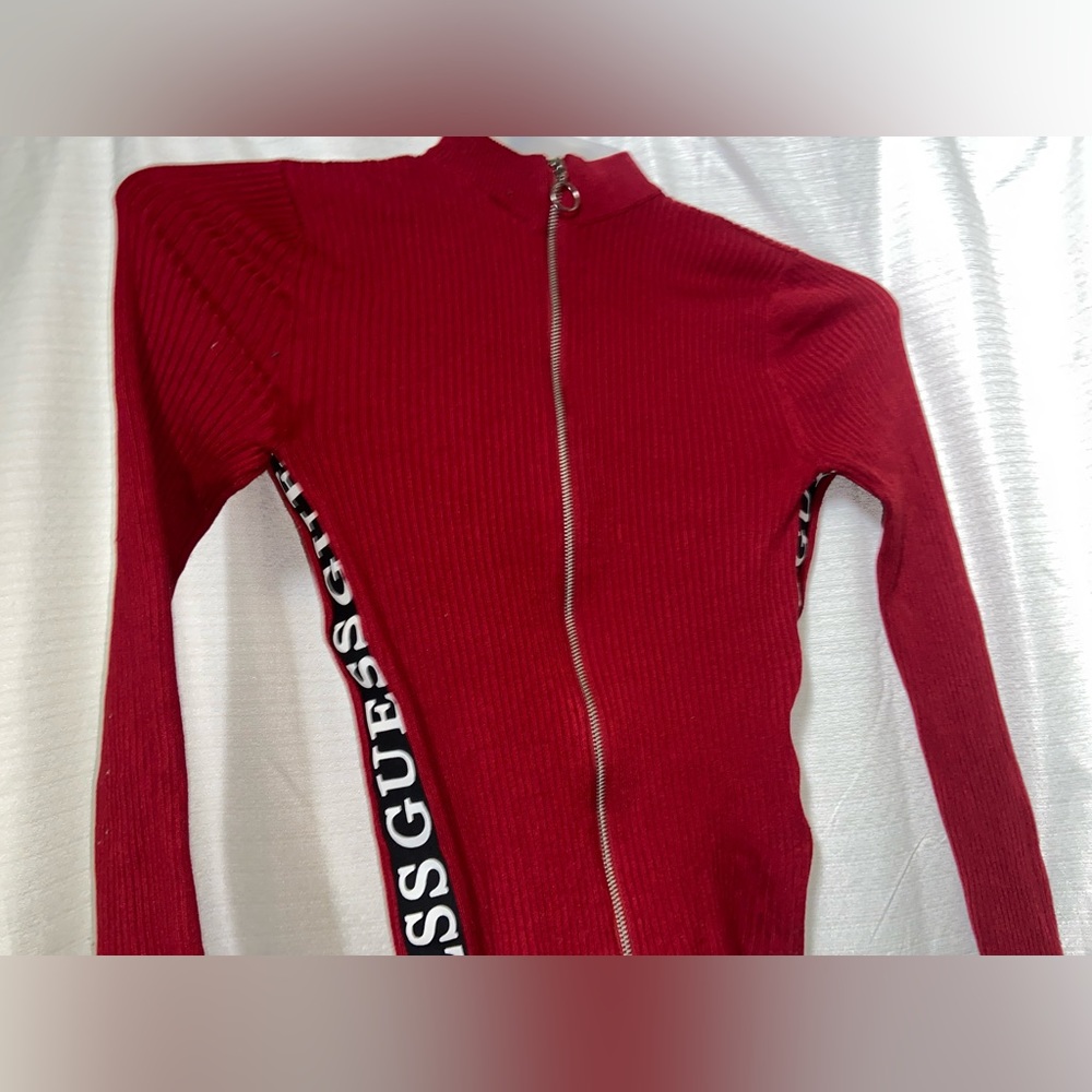 Red Long sleeve shirt